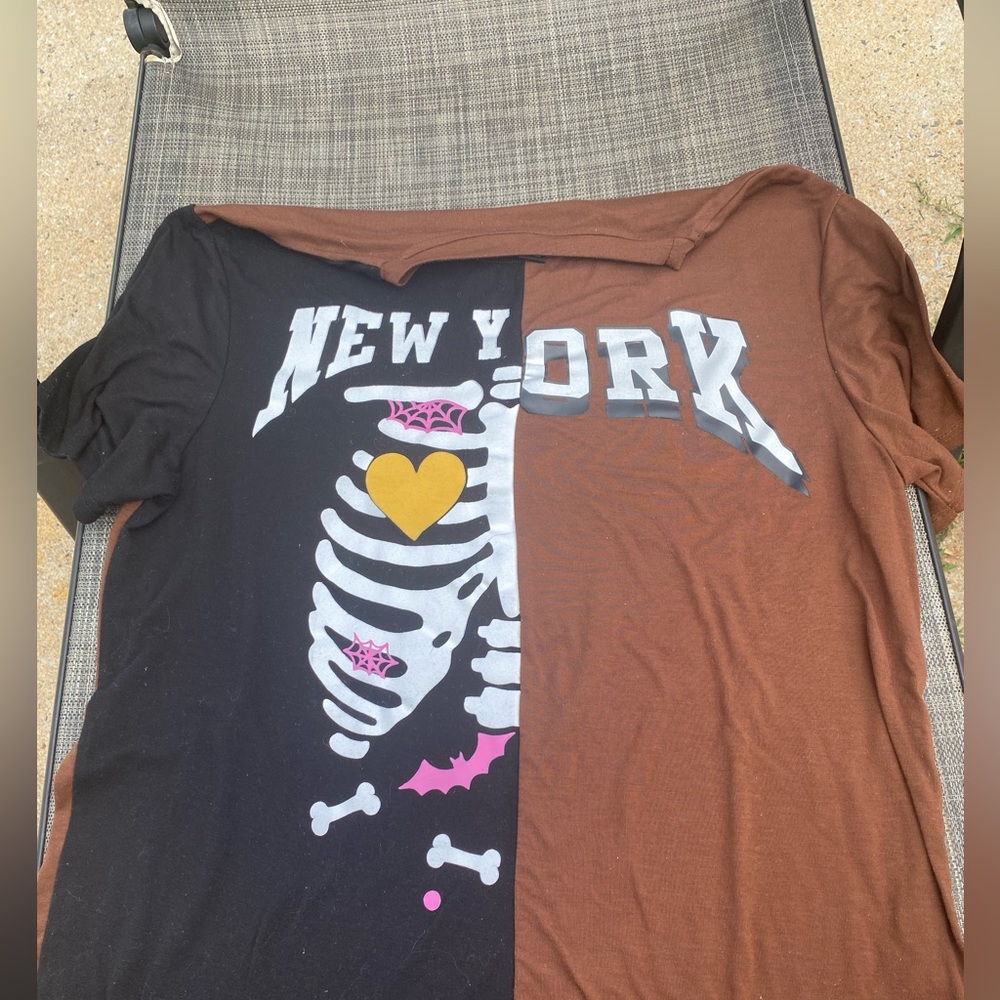 Woman’s graphic tee shirt